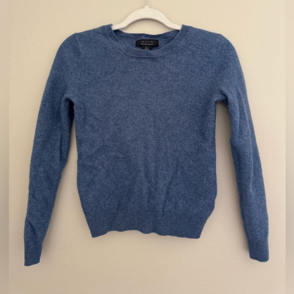 Tahari Blue Cashmere Crew Neck Sweater